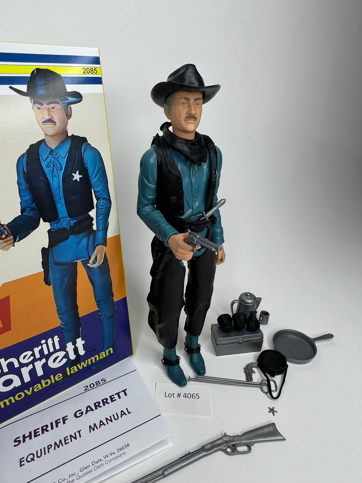 Sheriff Garrett with MOD style box ! Nice !