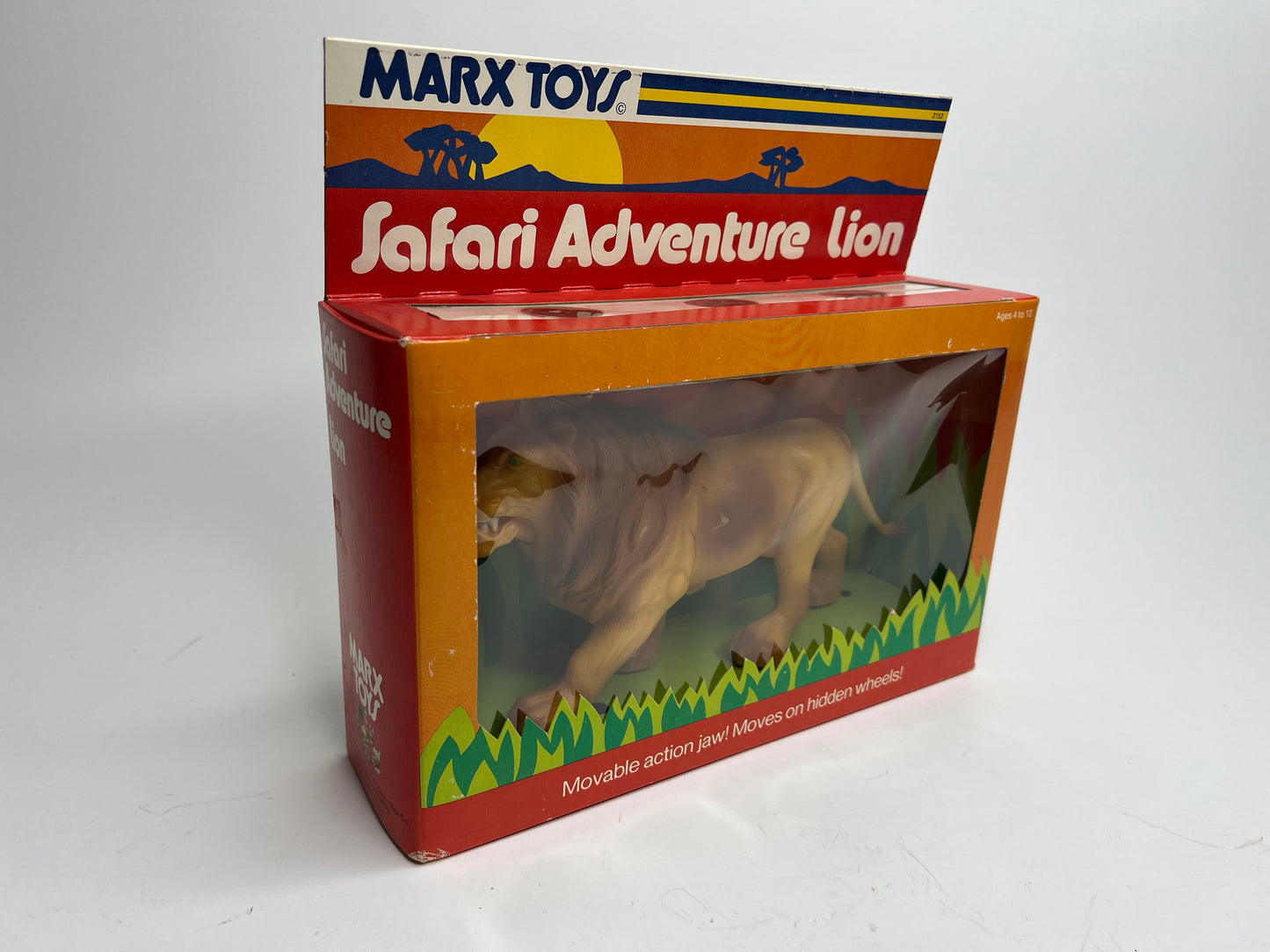 Safari Adventure Lion #2152