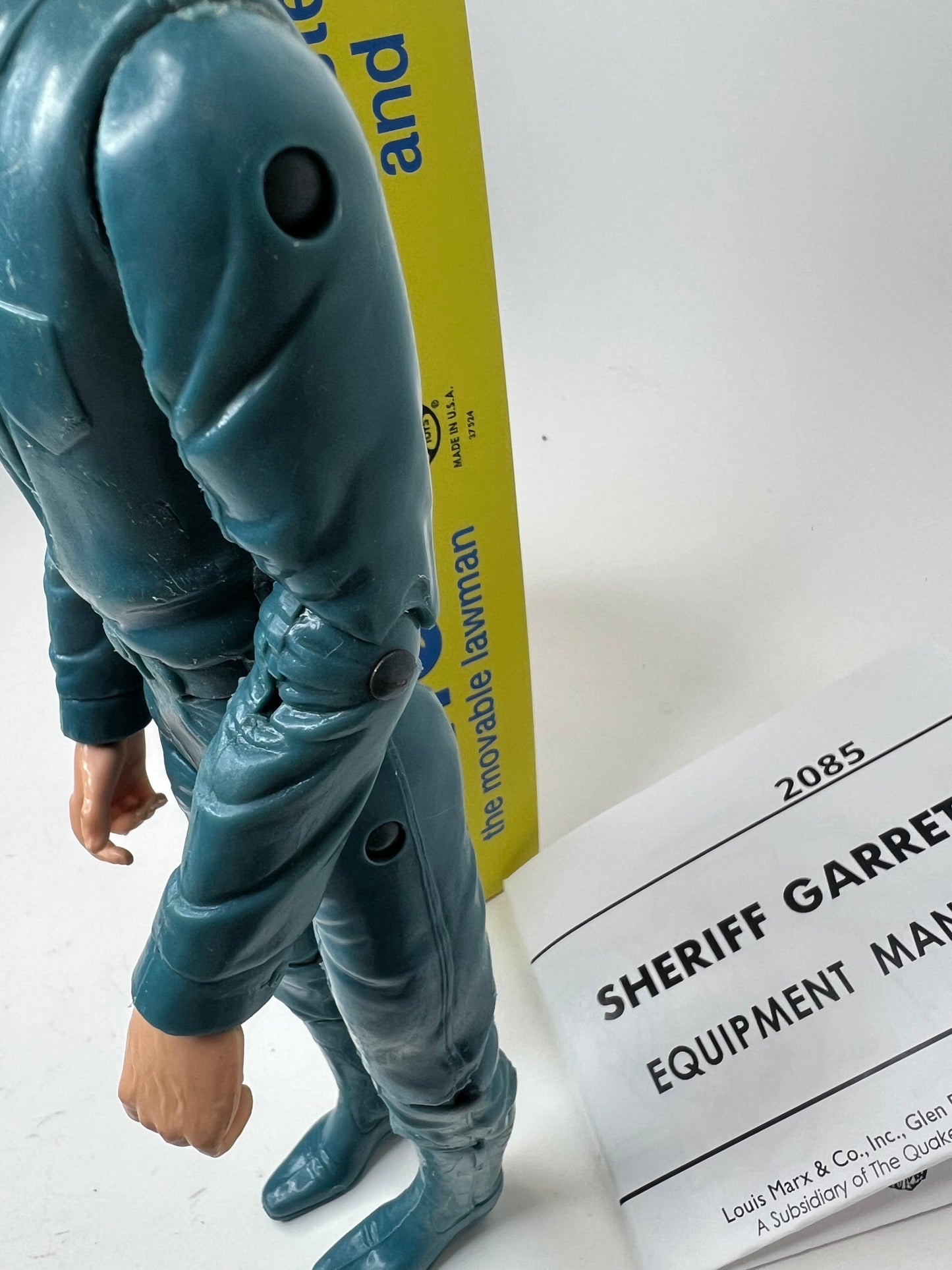 Sheriff Garrett with MOD style box ! Nice !