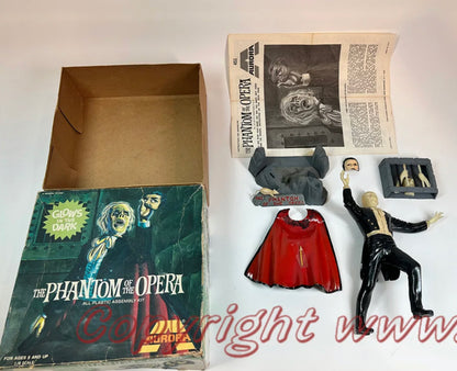 Phantom of the Opera Aurora Glow in the dark Model Kit