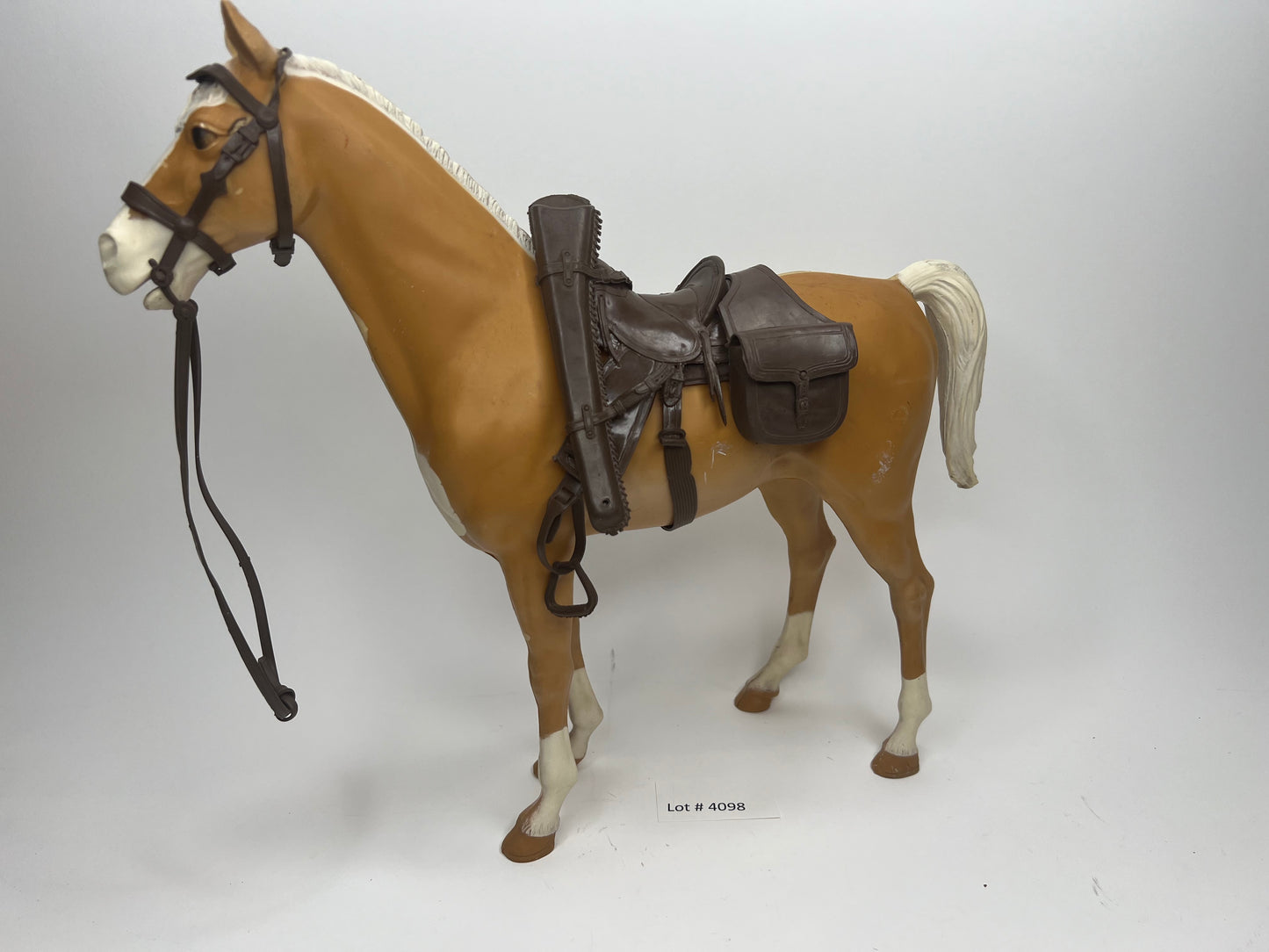 Thunderbolt Palomino Color