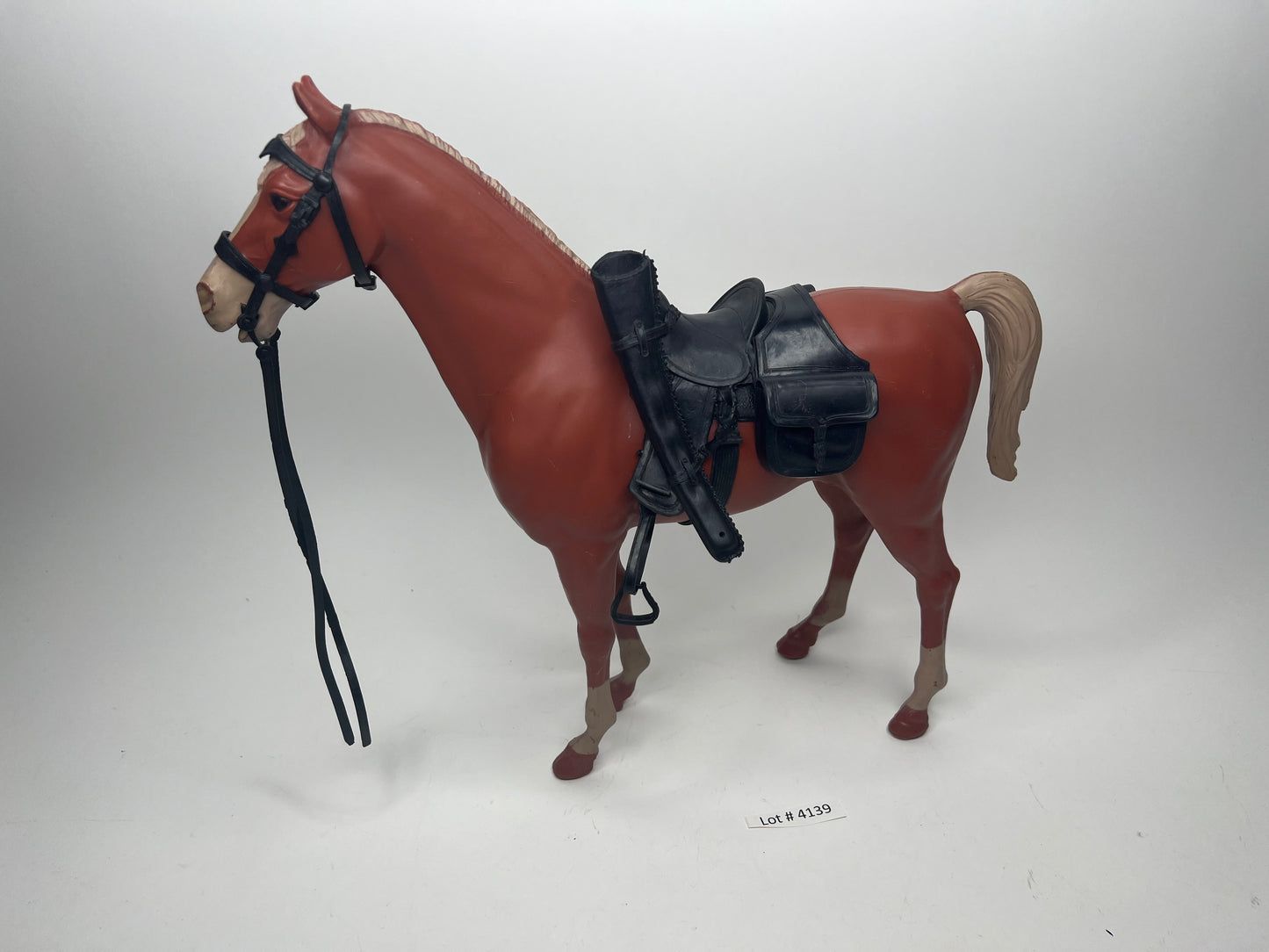 Thunderbolt Sorrel color