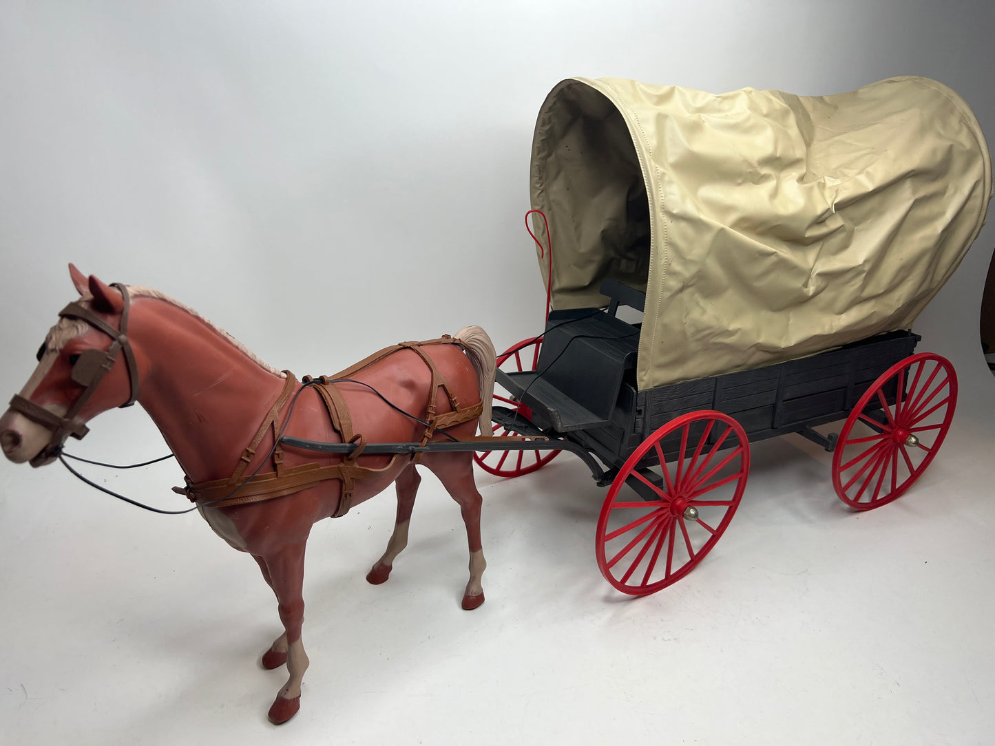 Covered Wagon and Thunderbolt Set