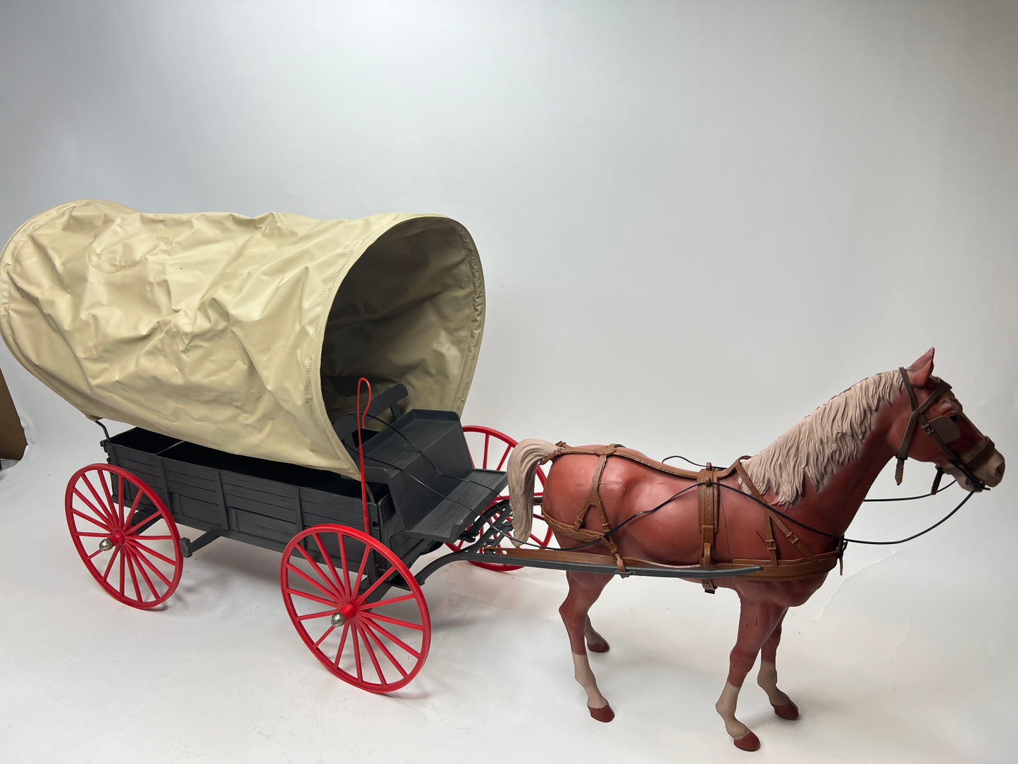 Covered Wagon and Thunderbolt Set